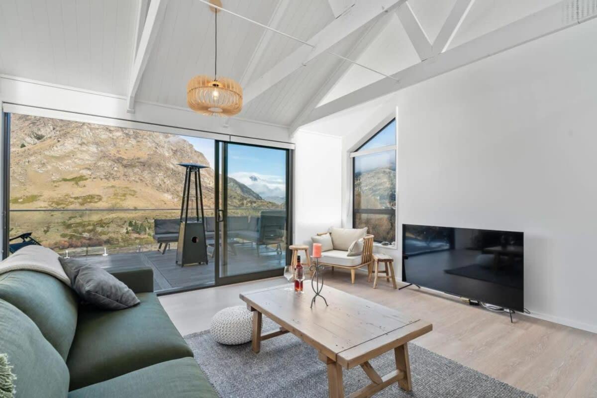 Chateau Shotover Holiday home
